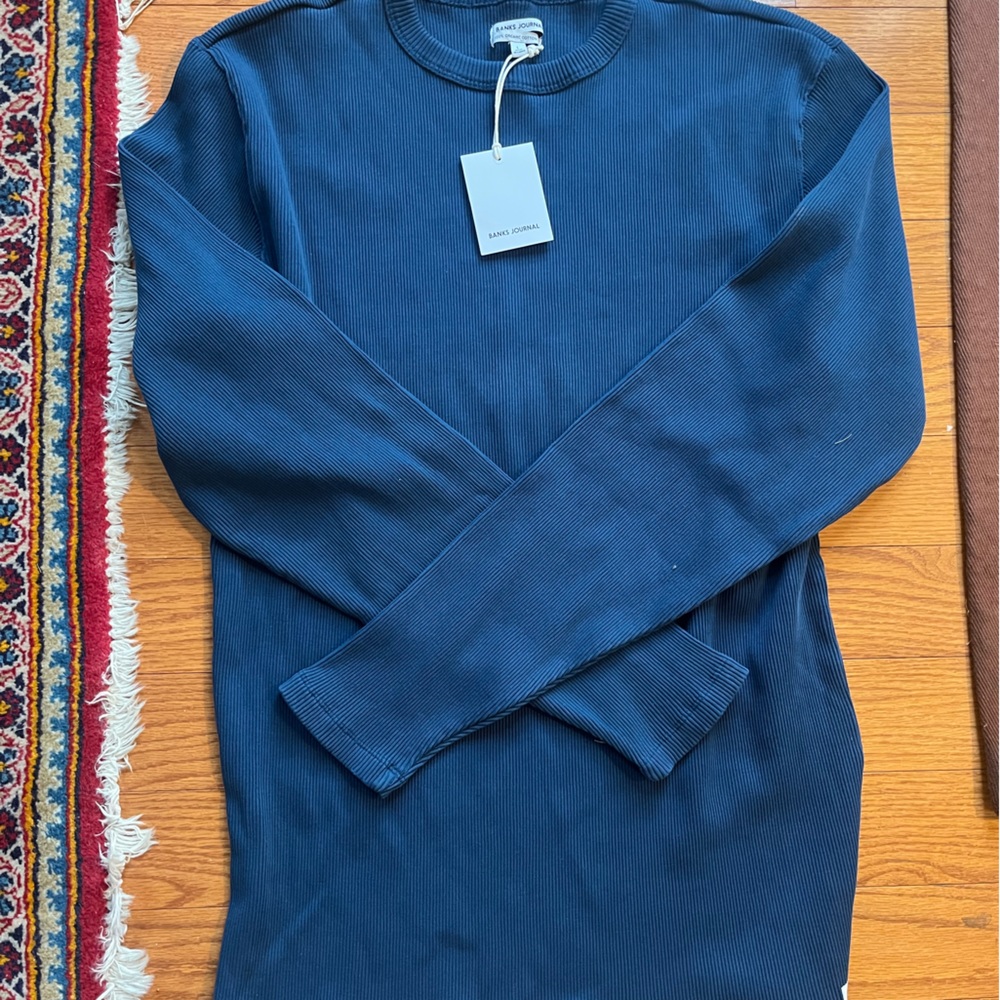 Banks journal long sleeve shirt/sweater